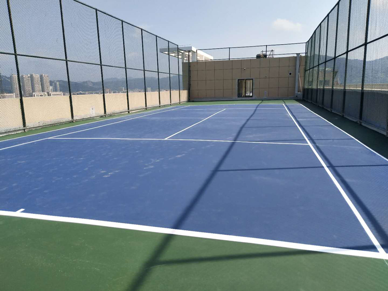 冠盛集团楼顶网球场
